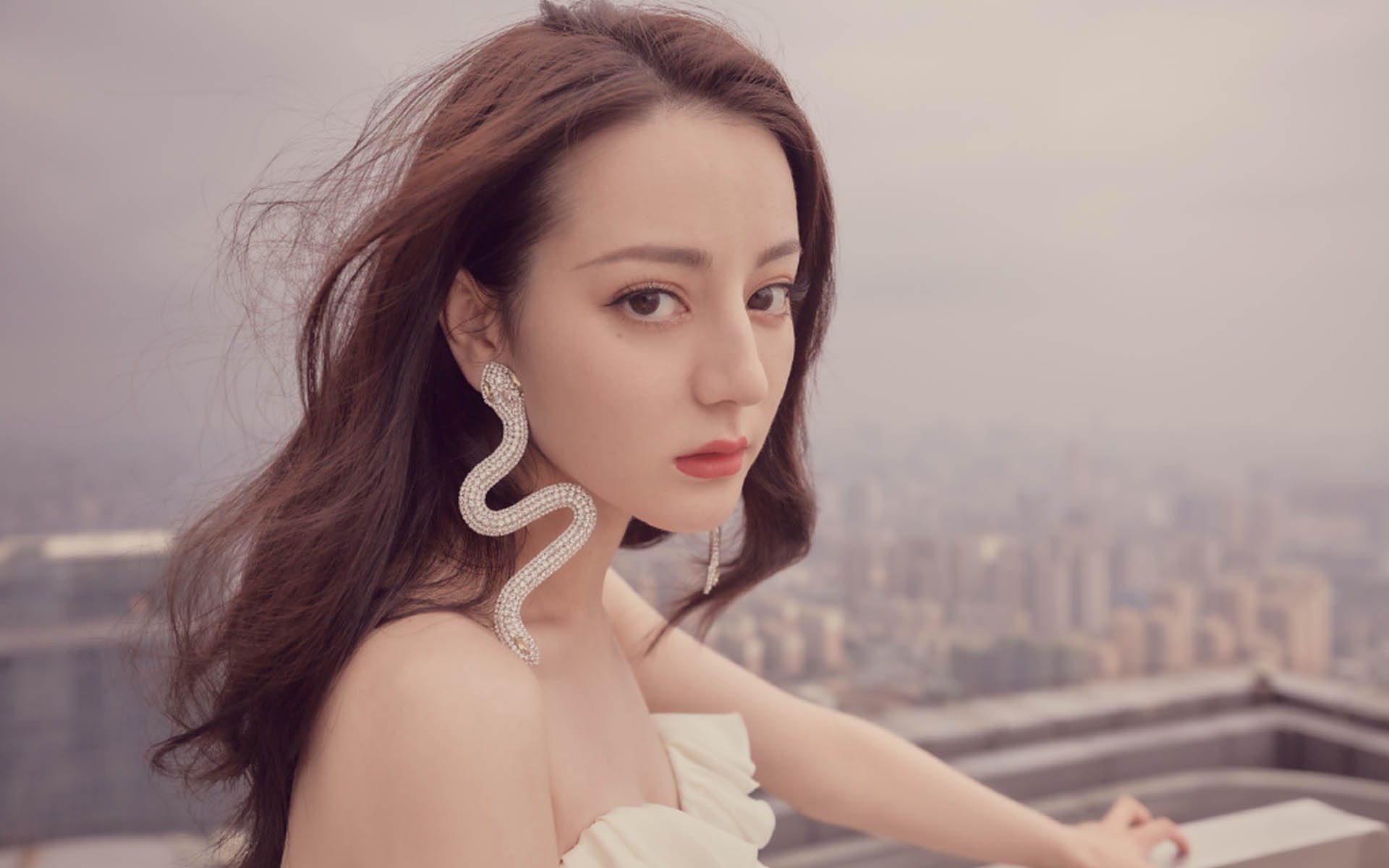 关键时刻！德甲争冠战最后冲刺进入白热化，德甲榜首大战