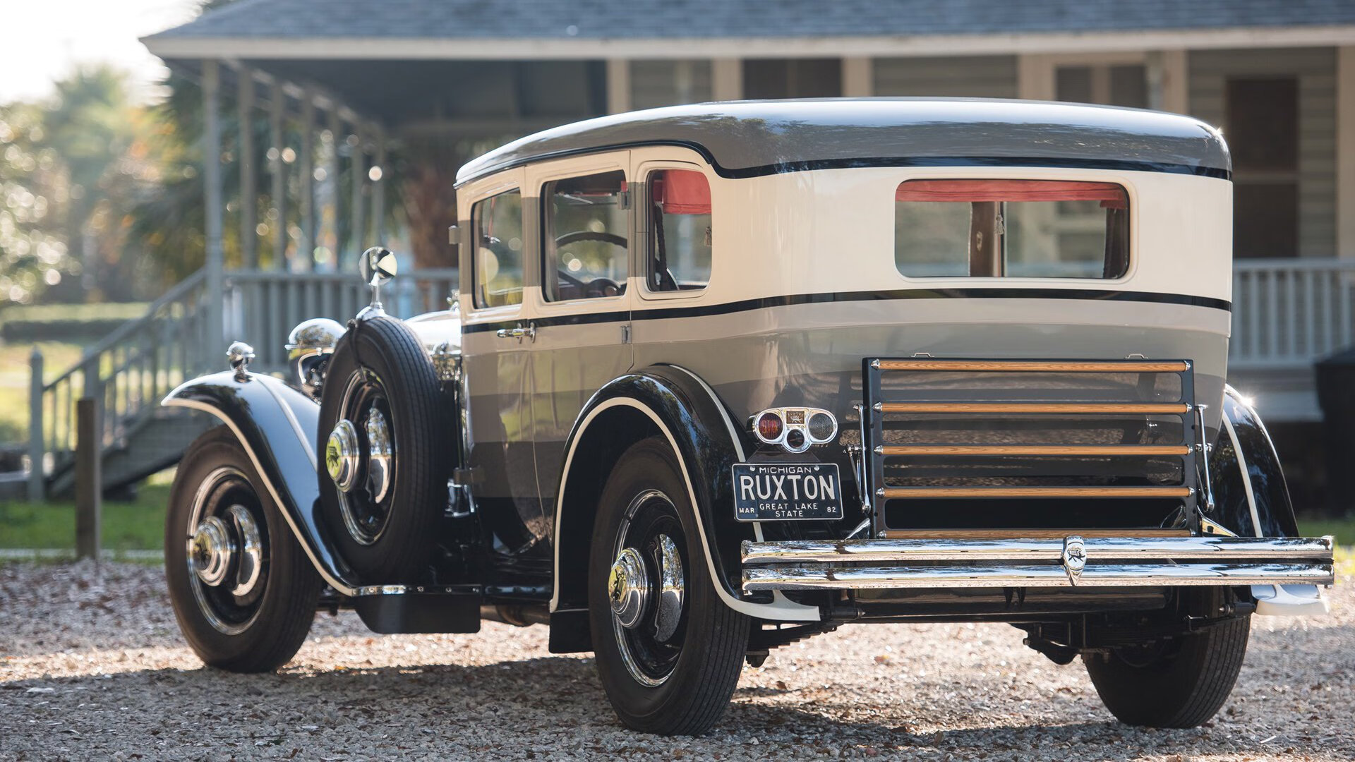 kaiyun.com-关键时刻，他的“死角三分”总能一击必中，成比赛“救星”！，死角解释