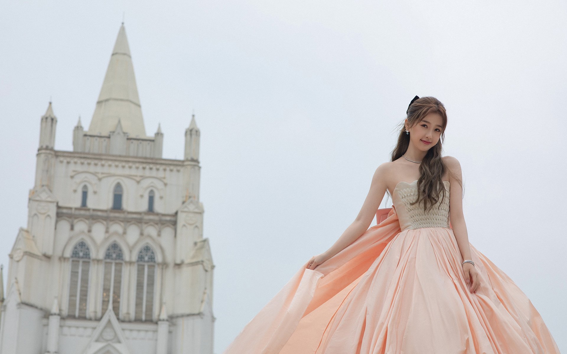 火箭以微弱优势险胜鹈鹕,惊险卫冕,火箭鹈鹕比赛集锦